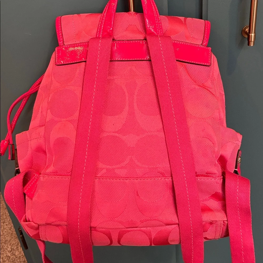 Coach Kyra Signature Backpack in Hibiscus F16548 with charm - Picture 8 of 15